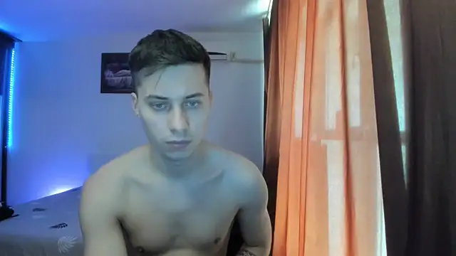 Snapshot of Dreamboy24 chatting on April 23, 2026, 11:20 am Dreamboy24 online show from April 23, 2026, 11:20 am