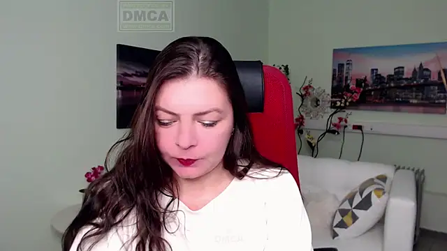 Lily flower7 online show from December 3, 2025, 5:26 am