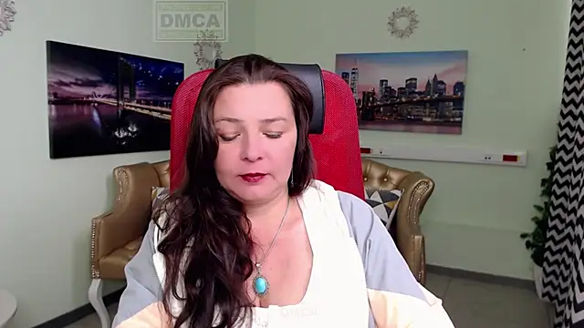 Snapshot of Lily_flower7 chatting on June 12, 2026, 5:28 am Lily flower7 online show from June 12, 2026, 5:28 am