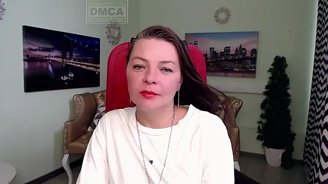 Snapshot of Lily_flower7 chatting on August 5, 2026, 4:48 am Lily flower7 online show from August 5, 2026, 4:48 am