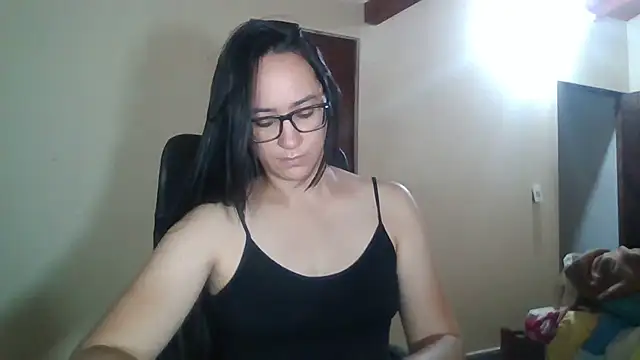 brittanycheeks online show from April 22, 2026, 2:25 am