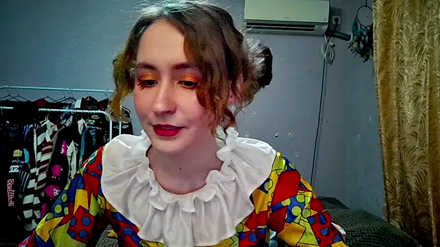 Snapshot of JoannaTompson chatting on March 22, 2025, 1:54 am JoannaTompson online show from March 22, 2025, 1:54 am