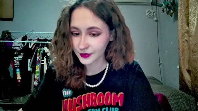 Snapshot of JoannaTompson chatting on September 15, 2025, 7:25 pm JoannaTompson online show from September 15, 2025, 7:25 pm