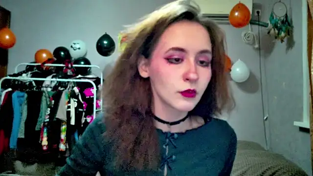 Snapshot of JoannaTompson chatting on October 16, 2025, 2:34 am JoannaTompson online show from October 16, 2025, 2:34 am