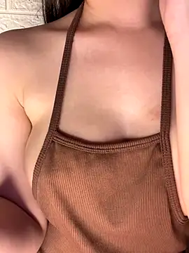 Thao-Cherry online show from October 14, 2025, 1:50 am