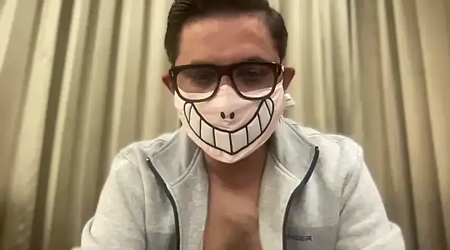 Snapshot of slavekinky001 chatting on December 30, 2024, 8:25 pm slavekinky001 online show from December 30, 2024, 8:25 pm