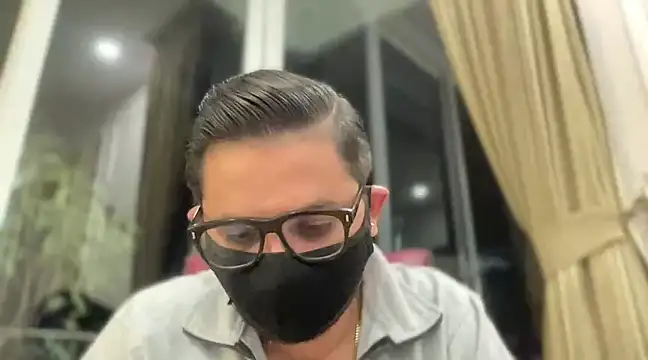 Snapshot of slavekinky001 chatting on February 7, 2025, 7:06 pm slavekinky001 online show from February 7, 2025, 7:06 pm