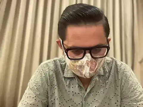 slavekinky001 online show from April 11, 2026, 7:18 pm