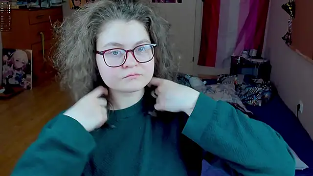 Sashy Way online show from February 12, 2026, 8:04 pm