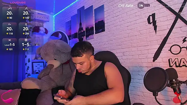 Snapshot of Naughty_Charly chatting on January 21, 2025, 9:15 pm Naughty Charly online show from January 21, 2025, 9:15 pm