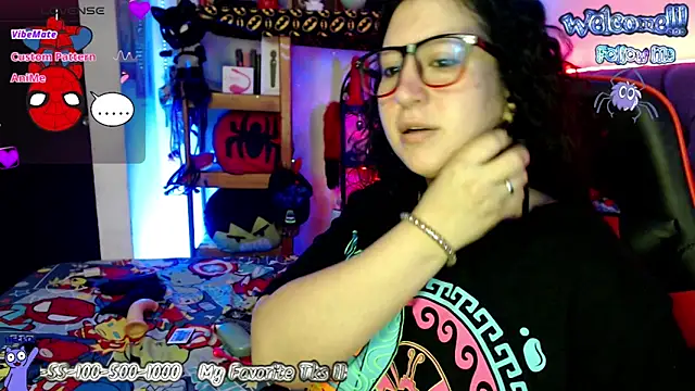 Snapshot of Bigsexycat chatting on February 19, 2025, 6:11 am Bigsexycat online show from February 19, 2025, 6:11 am