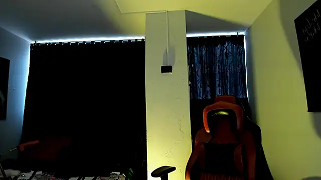 martina foxy  online show from February 12, 2025, 3:27 pm