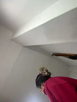 Mila Morgan online show from January 21, 2025, 3:32 pm