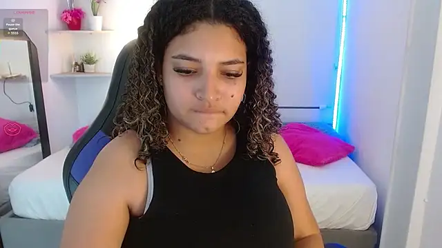 Julia Boobs online show from October 18, 2025, 12:28 pm