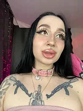 Molly  Moon online show from February 20, 2025, 5:55 am