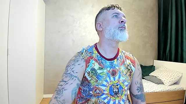 BlowMyXXL online show from January 8, 2025, 7:13 pm