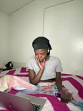 minimama69 online show from July 20, 2026, 3:32 am