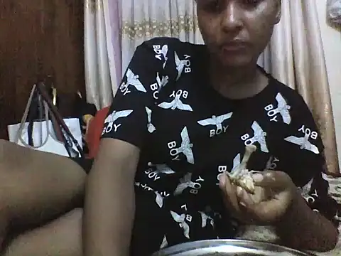 Snapshot of sweety_babra chatting on February 25, 2025, 7:58 pm sweety babra online show from February 25, 2025, 7:58 pm