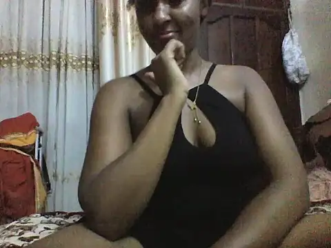 Snapshot of sweety_babra chatting on February 26, 2025, 11:48 pm sweety babra online show from February 26, 2025, 11:48 pm
