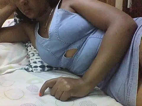 Snapshot of sweety_babra chatting on September 26, 2025, 5:17 pm sweety babra online show from September 26, 2025, 5:17 pm