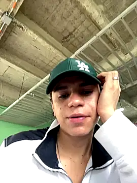 Snapshot of marckalexis chatting on September 18, 2025, 1:02 pm marckalexis online show from September 18, 2025, 1:02 pm