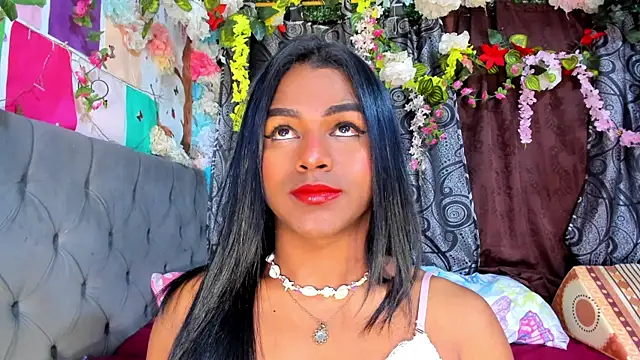 Snapshot of Karly_coffe chatting on July 6, 2026, 10:23 am Karly coffe online show from July 6, 2026, 10:23 am