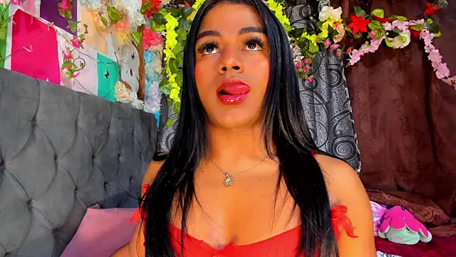 Snapshot of Karly_coffe chatting on July 18, 2026, 10:41 am Karly coffe online show from July 18, 2026, 10:41 am