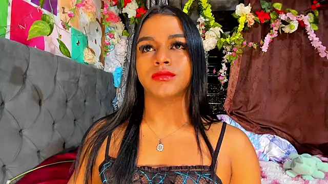 Snapshot of Karly_coffe chatting on August 5, 2026, 8:50 am Karly coffe online show from August 5, 2026, 8:50 am