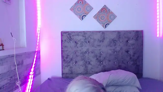 Cuckold lover69 online show from June 3, 2026, 3:09 am