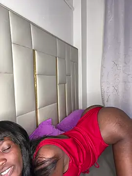 Snapshot of Fanclubbbbb chatting on January 27, 2025, 9:55 pm Fanclubbbbb online show from January 27, 2025, 9:55 pm