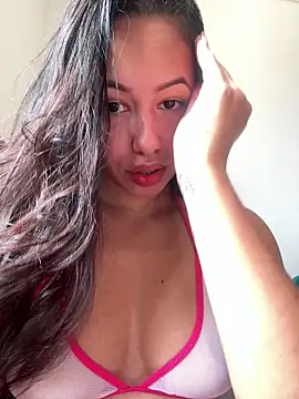 Snapshot of Monica_Pimentinha_ chatting on March 11, 2025, 1:12 pm Monica Pimentinha online show from March 11, 2025, 1:12 pm