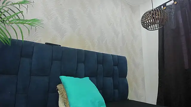 Ammy Connor1 online show from February 11, 2026, 8:36 pm