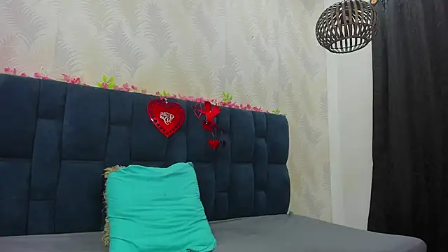 Ammy Connor1 online show from February 14, 2026, 8:38 pm