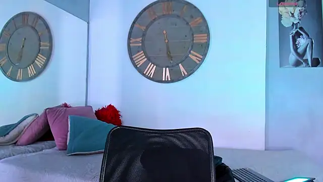 Mike 0233  online show from January 17, 2025, 3:45 am