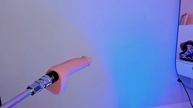 Snapshot of violeth_hill chatting on March 9, 2025, 7:59 pm violeth hill online show from March 9, 2025, 7:59 pm