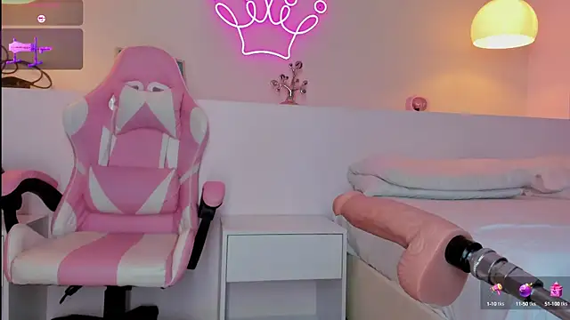 Snapshot of violeth_hill chatting on March 11, 2025, 8:09 pm violeth hill online show from March 11, 2025, 8:09 pm