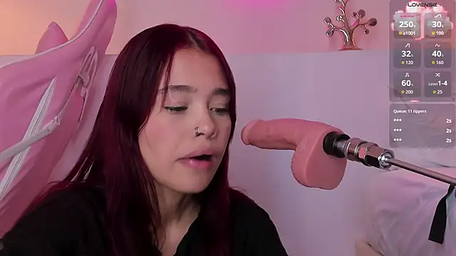 Snapshot of violeth_hill chatting on September 21, 2025, 7:37 pm violeth hill online show from September 21, 2025, 7:37 pm