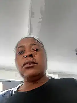 Snapshot of juicybatate chatting on December 2, 2024, 8:41 am juicybatate online show from December 2, 2024, 8:41 am