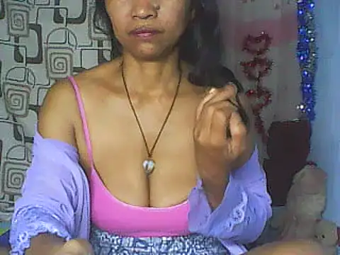 nene belle online show from February 23, 2026, 7:11 pm