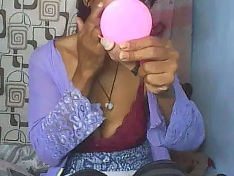 nene belle online show from May 12, 2026, 5:59 am
