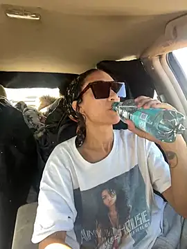 starrynikki online show from January 10, 2025, 10:46 pm