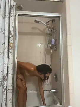 starrynikki online show from November 27, 2025, 3:03 pm