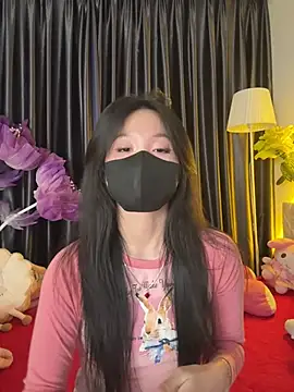 Nacy-Moonlight online show from March 5, 2025, 4:57 pm