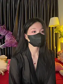 Nacy-Moonlight online show from March 8, 2025, 4:28 pm