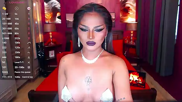 Snapshot of NatalyaFox chatting on May 21, 2026, 7:37 am NatalyaFox online show from May 21, 2026, 7:37 am