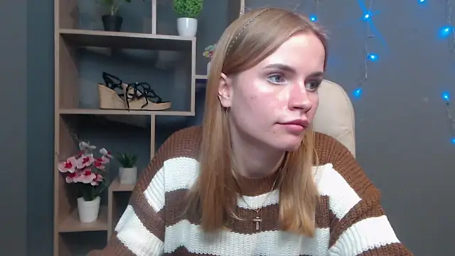 MargaritaKiss online show from December 2, 2025, 8:04 pm