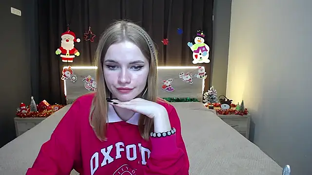 MargaritaKiss online show from December 4, 2025, 8:06 pm