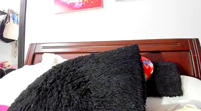 Snapshot of aleziiacam chatting on December 11, 2024, 3:35 am aleziiacam online show from December 11, 2024, 3:35 am