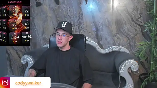 CodyWalkerR online show from April 18, 2026, 11:16 pm