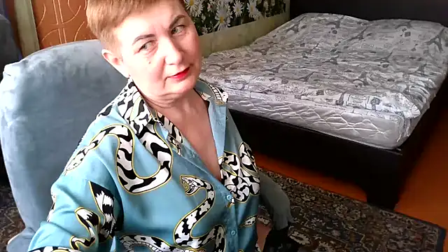 NicoleOlla online show from February 19, 2025, 4:34 am